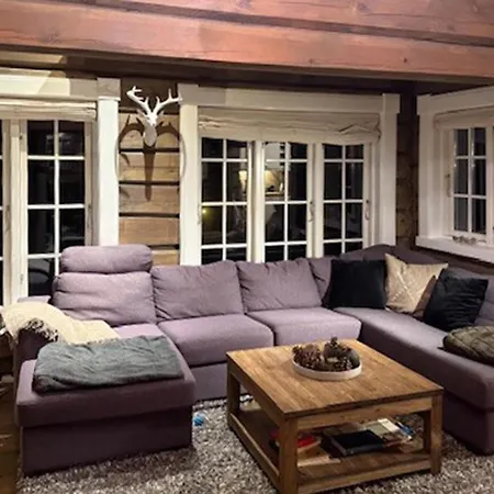 4 Bedroom Pet Friendly In Svingvoll * Svingvoll