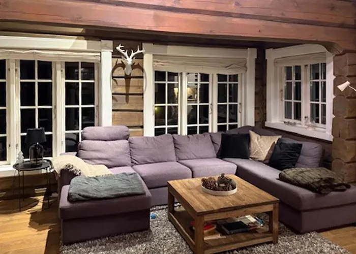 4 Bedroom Pet Friendly In Svingvoll * Svingvoll