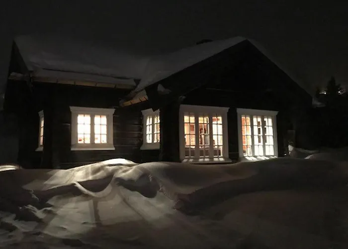 4 Bedroom Pet Friendly In Svingvoll Hébergement de vacances *