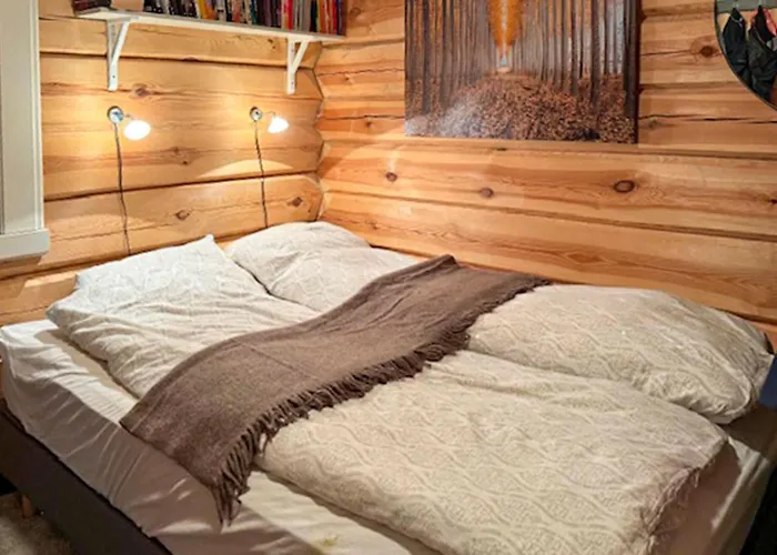 4 Bedroom Pet Friendly In Svingvoll * Svingvoll