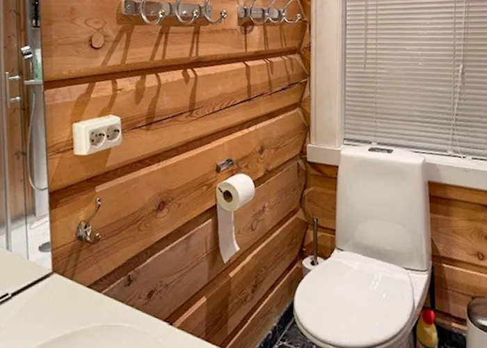 4 Bedroom Pet Friendly In Svingvoll Hébergement de vacances